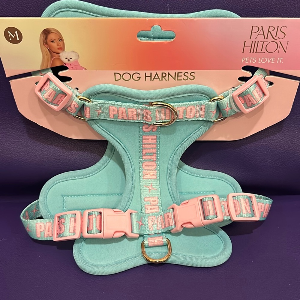NWT Paris Hilton 🎀 Dog or Pet Harness in Medium